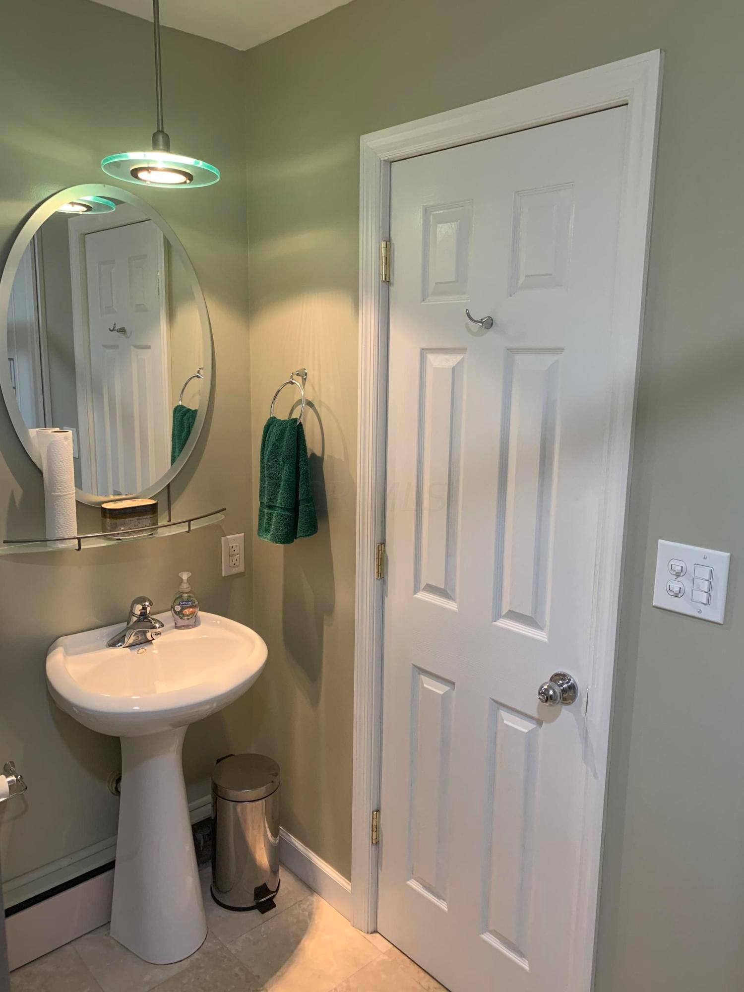 1870 McCoy Road Columbus, OH 43220 - Photo 23 of 46