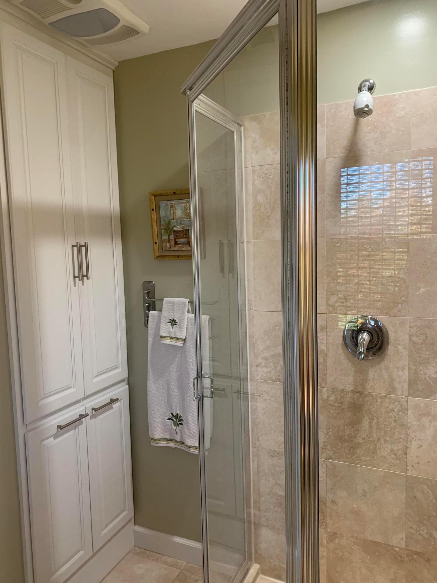 1870 McCoy Road Columbus, OH 43220 - Photo 25 of 46