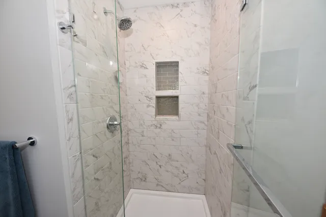 $599,900 | 16205 Choctaw Trail, Brookfield, WI 53005