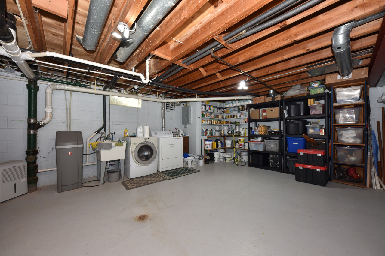 16205 Choctaw Trail Brookfield, WI 53005 - Photo 29 of 29 2nd set of laundry