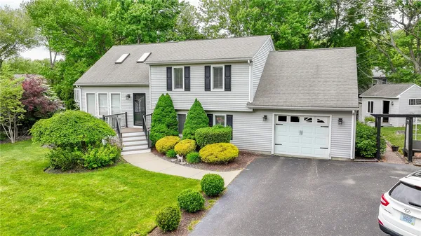 $849,900 | 35 Sachem Road, Narragansett, RI 02882