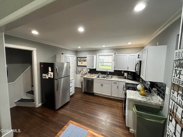 $239,000 | 813 2nd Avenue, Troy, NY 12182