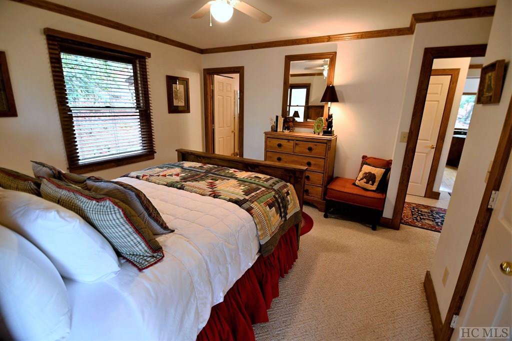 142 Hidden Springs Road Highlands, NC 28741 - Photo 14 of 26 Gallery Image 14