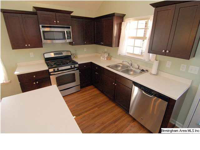 880 Cody Circle Fultondale, AL 35068 - Photo 4 of 14