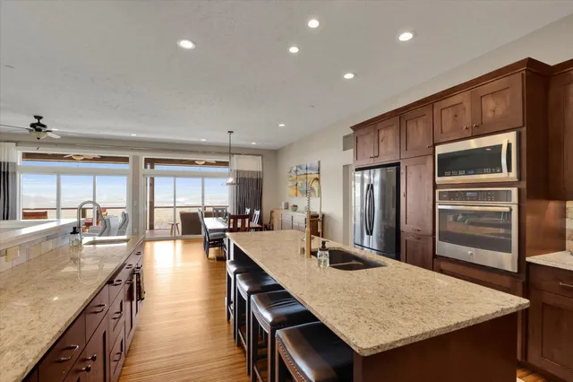 $1,080,000 | 8301 North Upper Mayes Lane, Spokane, WA 99208