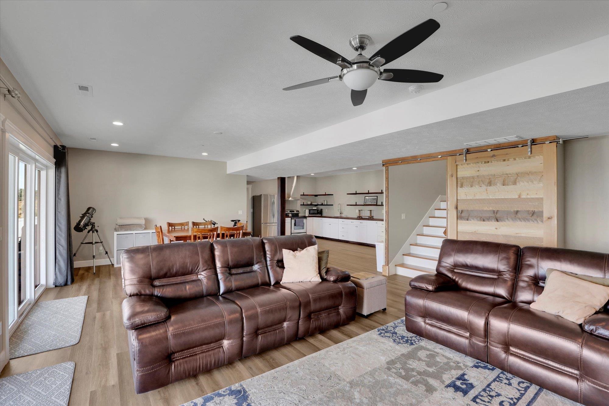 8301 North Upper Mayes Lane Spokane, WA 99208 - Photo 23 of 42