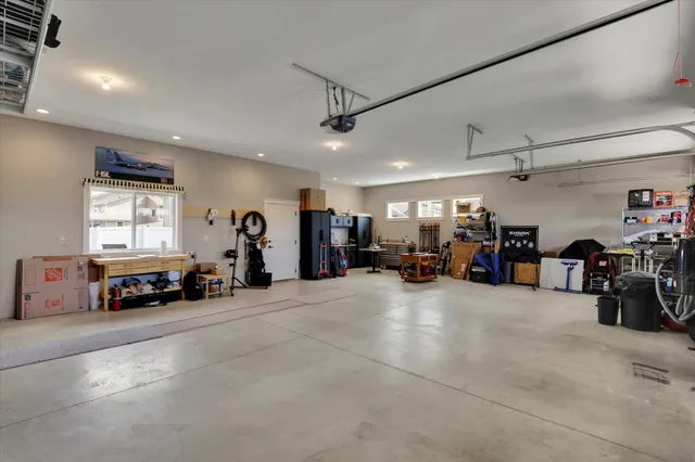 $1,080,000 | 8301 North Upper Mayes Lane, Spokane, WA 99208