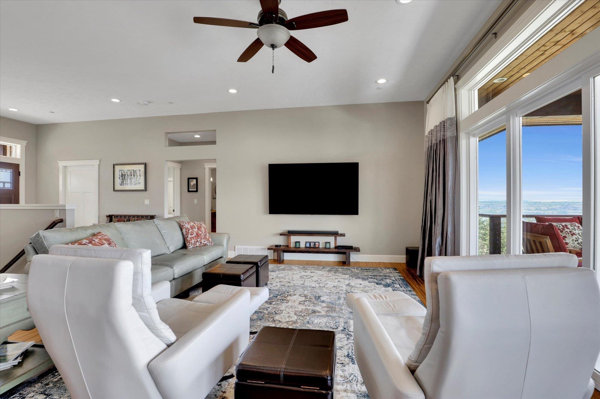 8301 North Upper Mayes Lane Spokane, WA 99208 - Photo 6 of 42