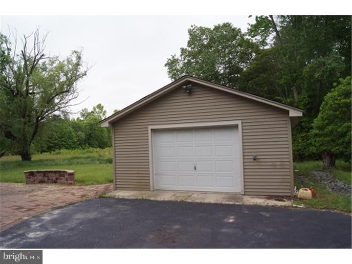 107 Kettle Run Road Evesham, NJ 08053 - Photo 3 of 11