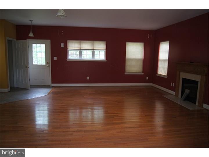 107 Kettle Run Road Evesham, NJ 08053 - Photo 8 of 11