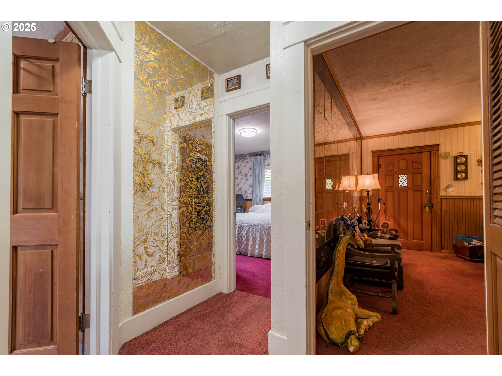 860 Adams Street Eugene, OR 97402 - Photo 14 of 46 a balcony with furniture and a large window