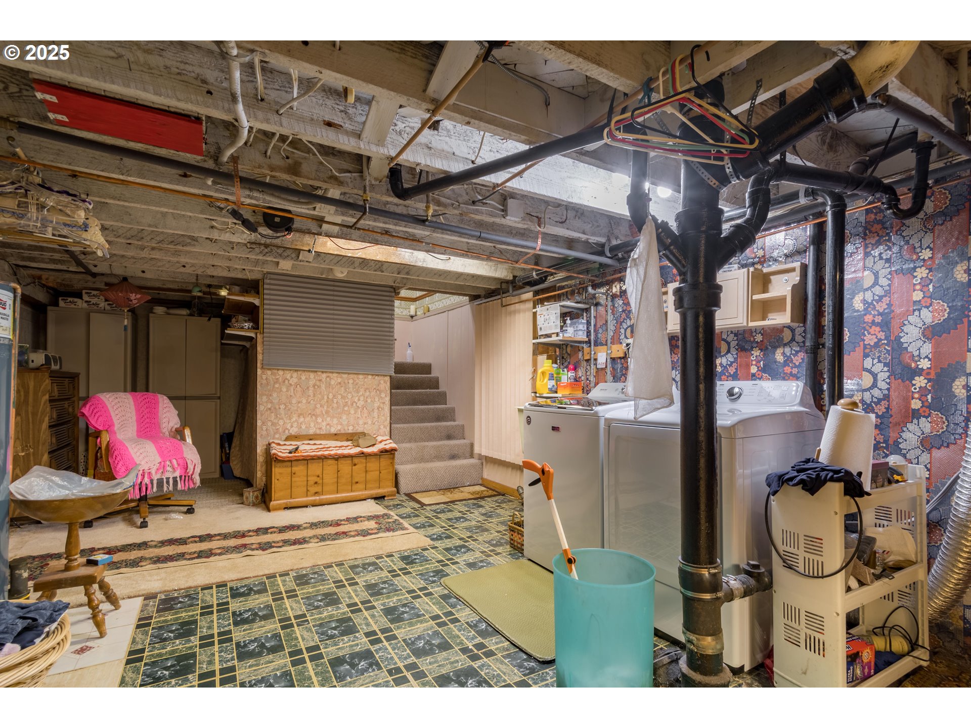 860 Adams Street Eugene, OR 97402 - Photo 26 of 46 a view of outdoor space