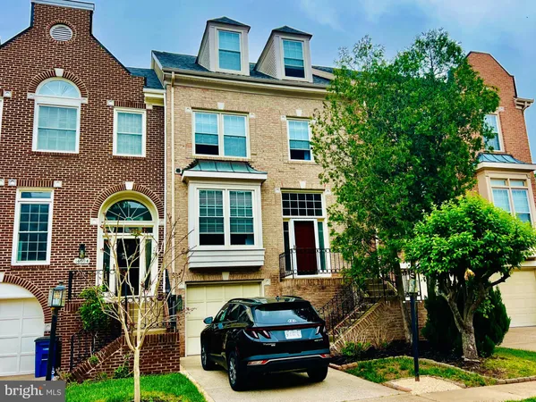 $3,200 | 14602 Creek Valley Court, Centreville, VA 20120