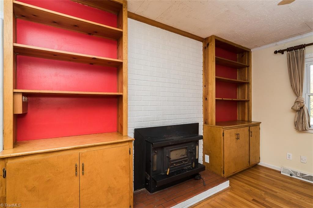 2141 Swepsonville Road Graham, NC 27253 - Photo 10 of 30