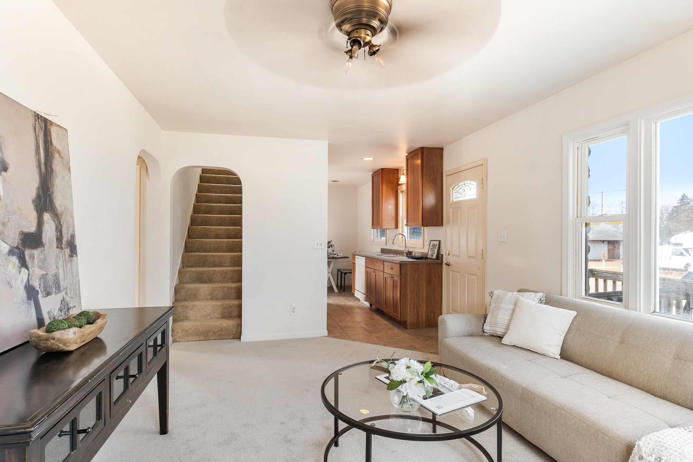 313 East Coolidge Avenue Appleton, WI 54915 - Photo 8 of 27 313-ECoolidgeAve-114