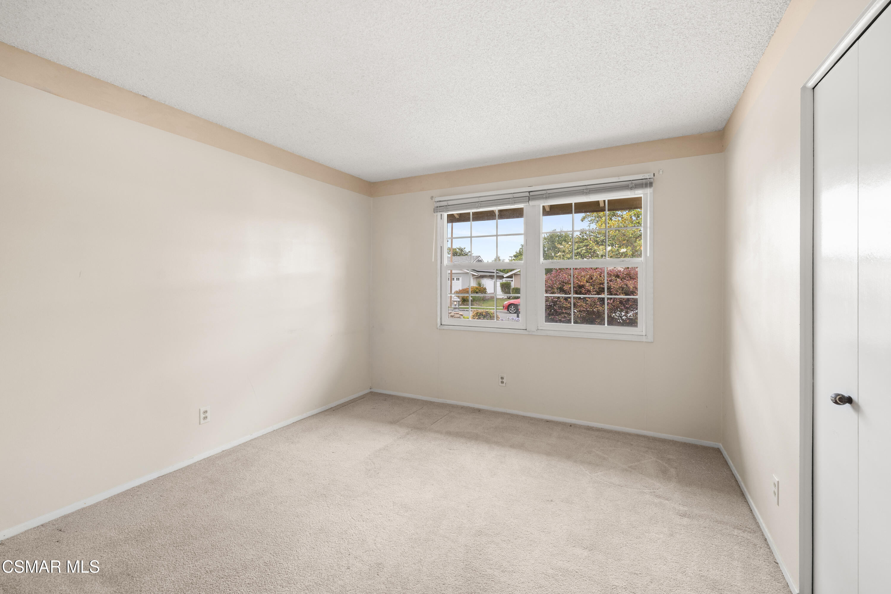 1877 Fred Avenue Simi Valley, CA 93065 - Photo 20 of 26 Fred Bdrm 1 White