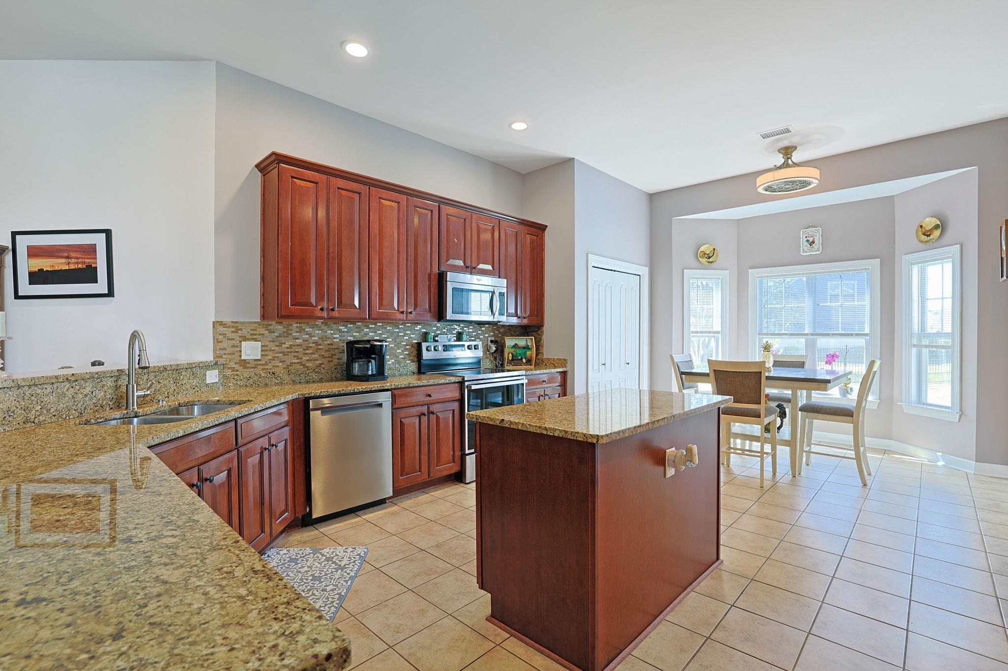 604 Merton Court Myrtle Beach, SC 29579 - Photo 8 of 52