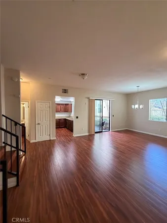 $2,700 | 920 Central, Unit 111, Riverside, CA 92507