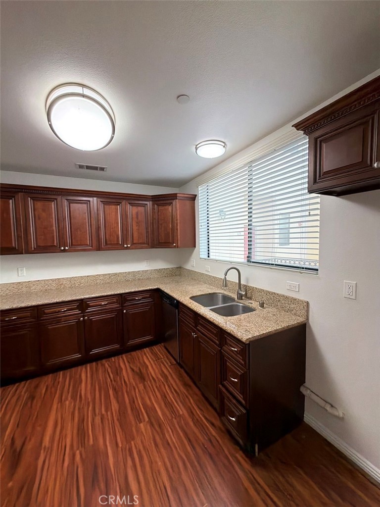 920 Central, Unit 111 Riverside, CA 92507 - Photo 23 of 31