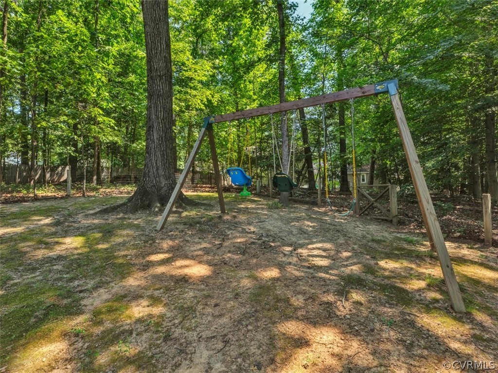 1307 Oldbury Road Midlothian, VA 23113 - Photo 23 of 26