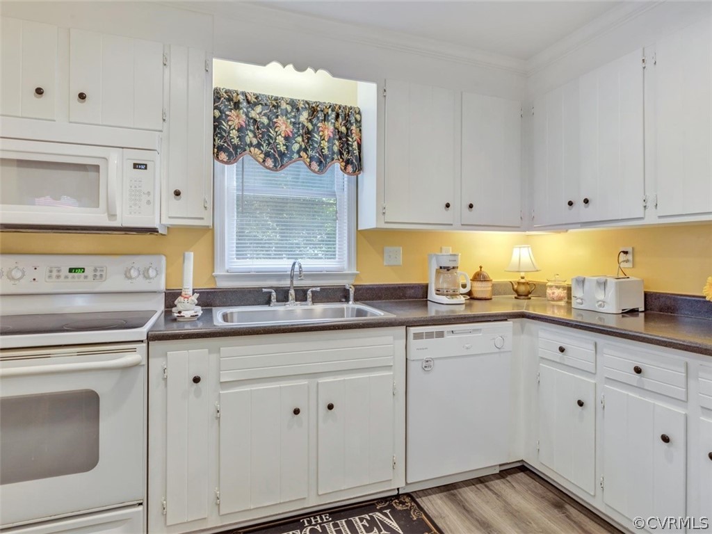 1307 Oldbury Road Midlothian, VA 23113 - Photo 7 of 26