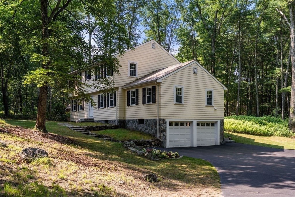 113 Newbridge Road Sudbury, MA 01776 - Photo 40 of 42