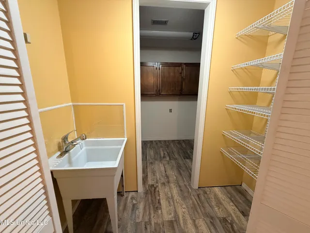 $1,700 | 566 Ahuawa Place, Diamondhead, MS 39525