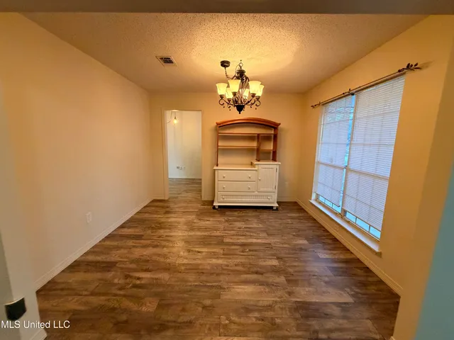 $1,700 | 566 Ahuawa Place, Diamondhead, MS 39525