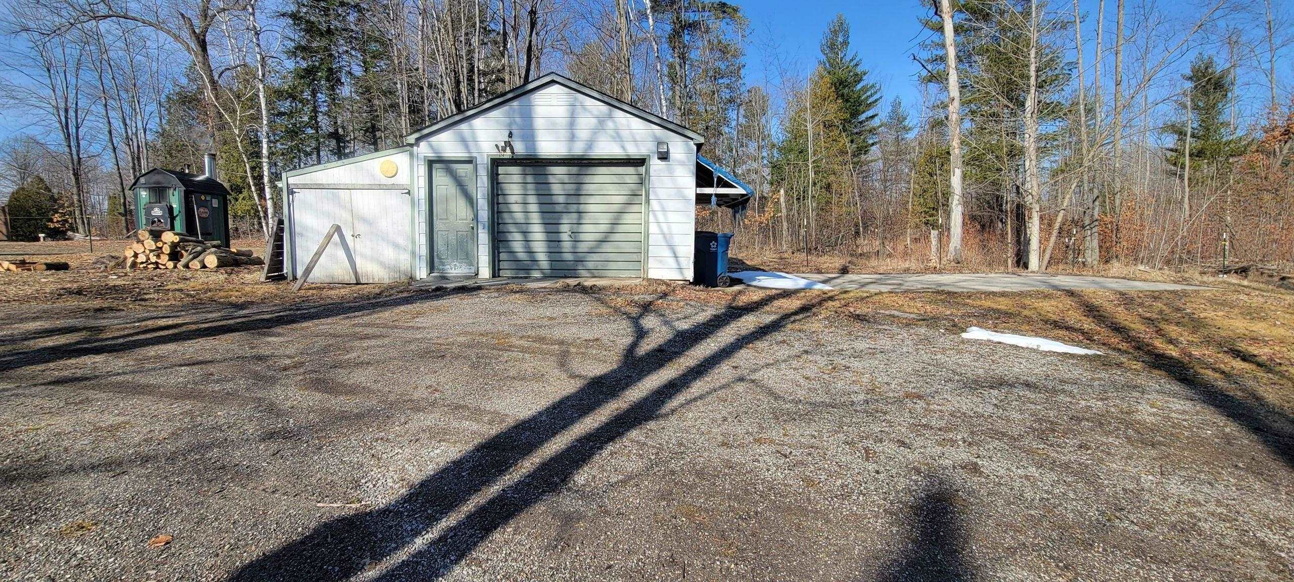 6016 Maple Ridge Road Alger, MI 48610 - Photo 16 of 27