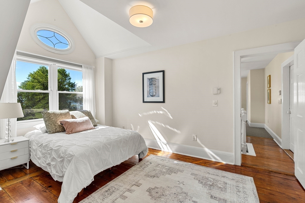 138 Lothrop Street Beverly, MA 01915 - Photo 37 of 42