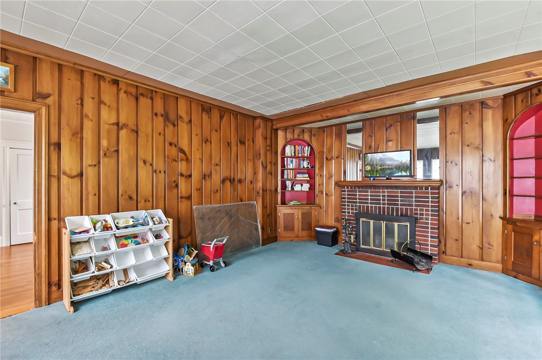 107 Meadow Road Woonsocket, RI 02895 - Photo 20 of 32
