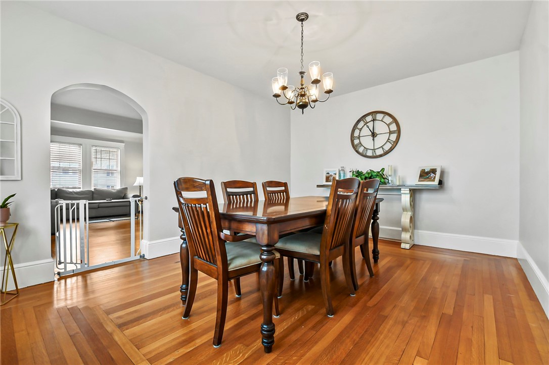 107 Meadow Road Woonsocket, RI 02895 - Photo 6 of 32