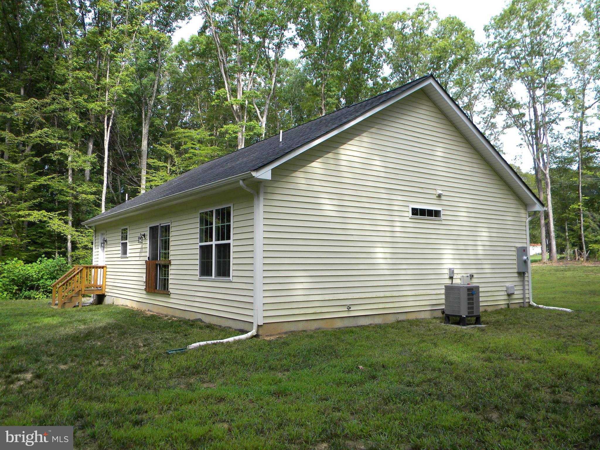 10122 Fairview Road Partlow, VA 22534 - Photo 5 of 51 Gallery Image 5