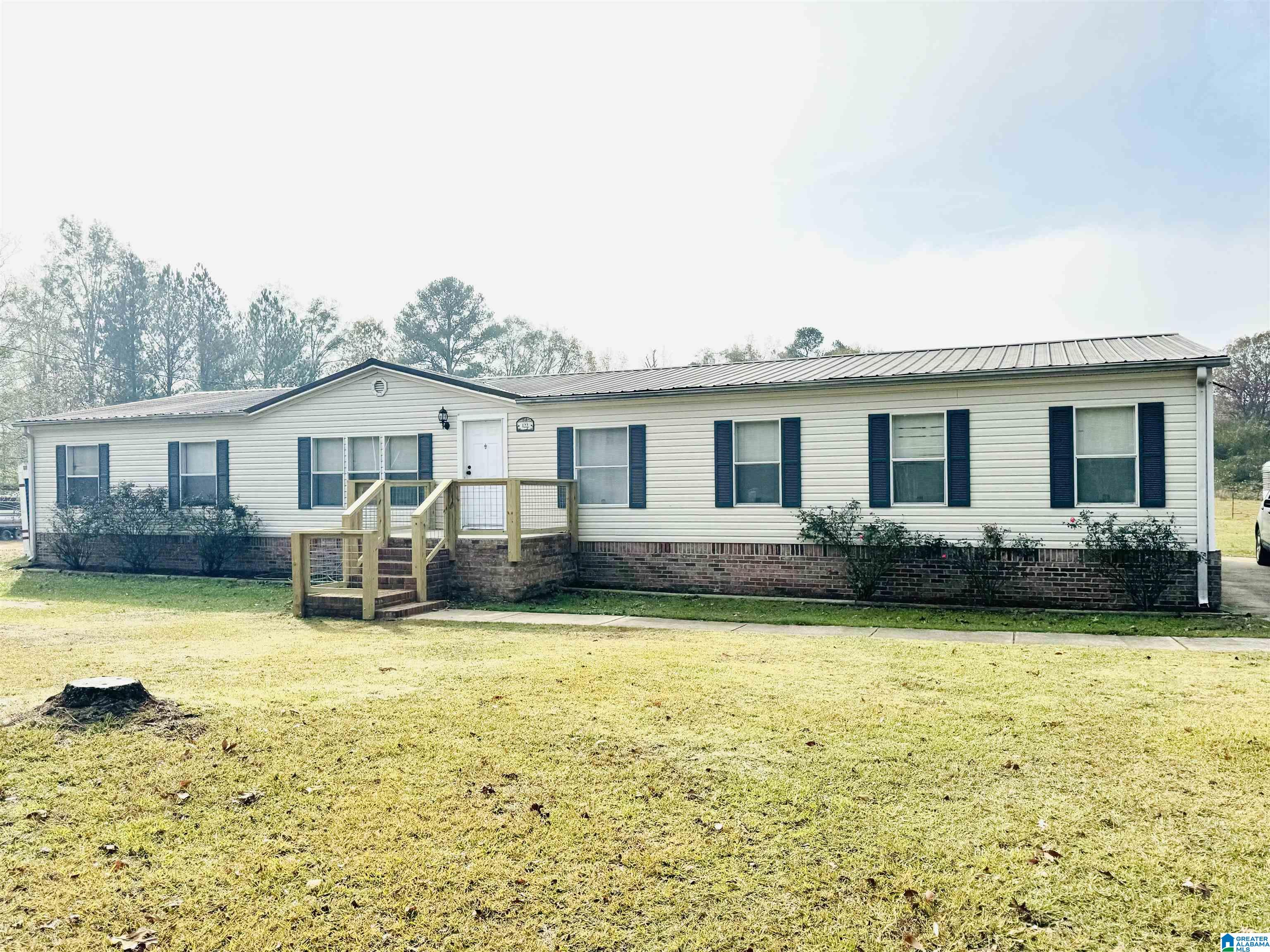 122 Tyler Circle Vincent, AL 35178 - Photo 2 of 31 Gallery Image 2