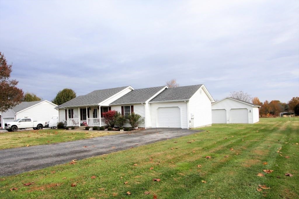 538 Hadley Loop Road Bowling Green, KY 42101 - Photo 1 of 1 Gallery Image 1