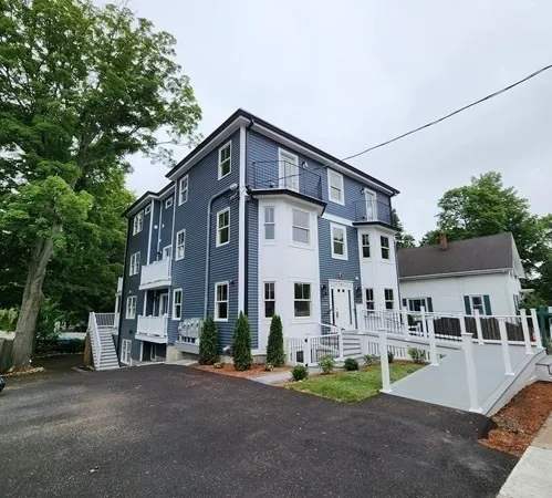 $699,900 | 48 Village Street, Unit 1001, Reading, MA 01867