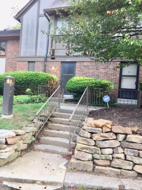 2255 Rome Drive Indianapolis, IN 46228 - Photo 2 of 36 Gallery Image 2