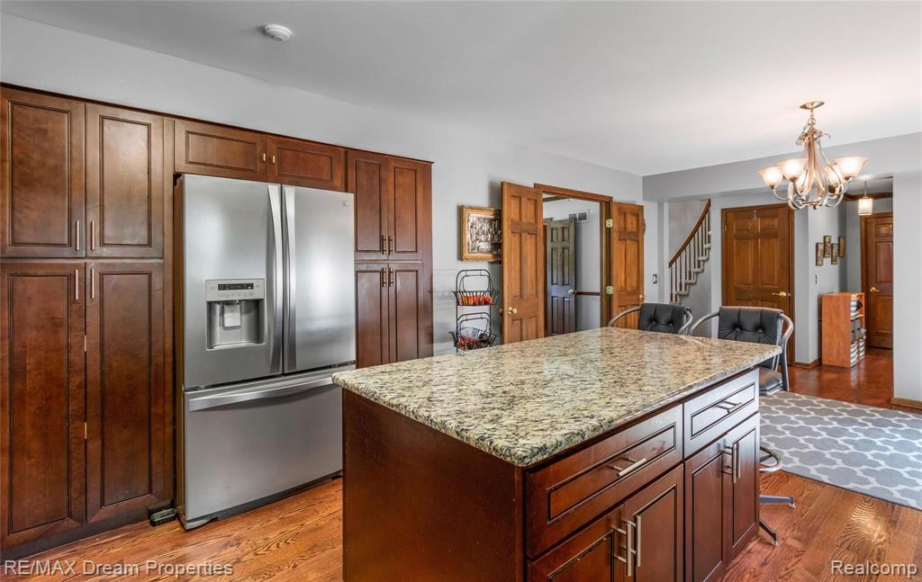 3110 Burlington Drive Rochester Hills, MI 48306 - Photo 10 of 34