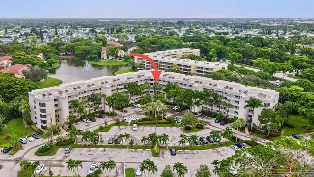 $214,999 | 2070 Homewood Boulevard, Unit 4100, Delray Beach, FL 33445