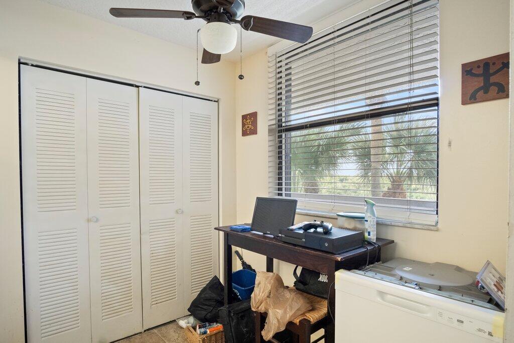 2070 Homewood Boulevard, Unit 4100 Delray Beach, FL 33445 - Photo 25 of 45 Kitchen R.jpeg-SMALL