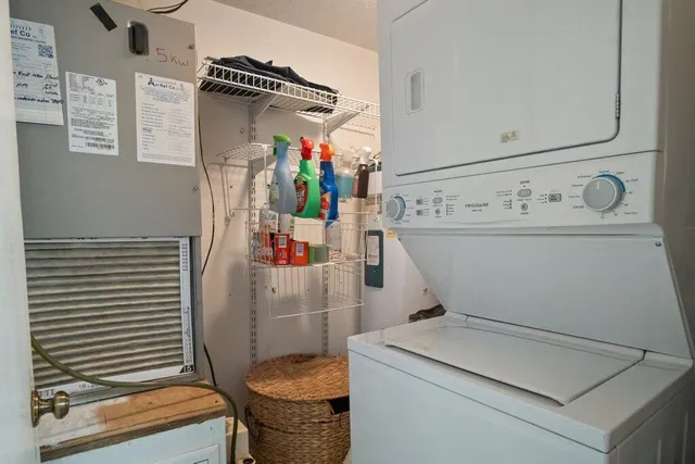 $214,999 | 2070 Homewood Boulevard, Unit 4100, Delray Beach, FL 33445