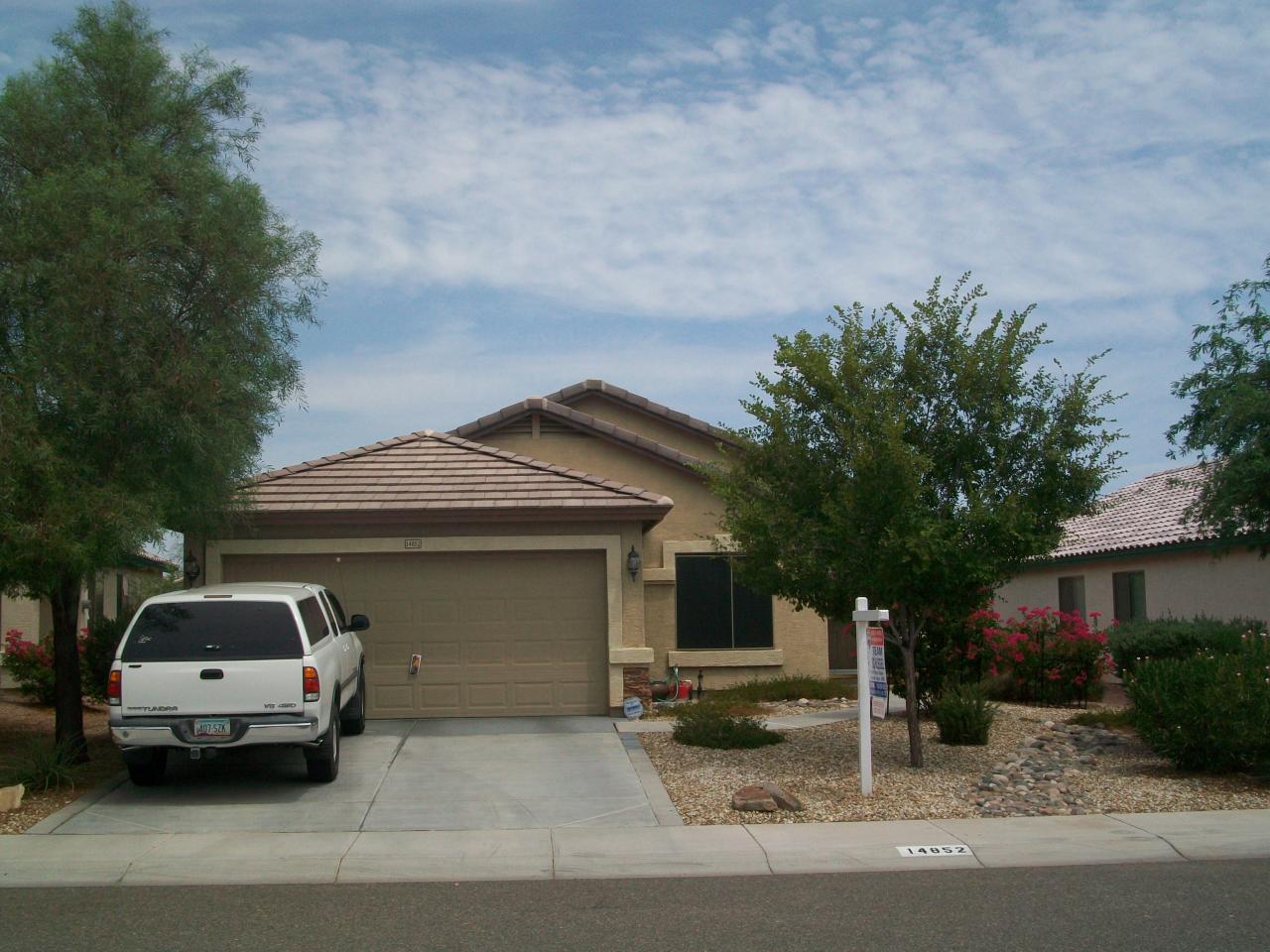 14852 West Hearn Road Surprise, AZ 85379 - Photo 1 of 8 Front