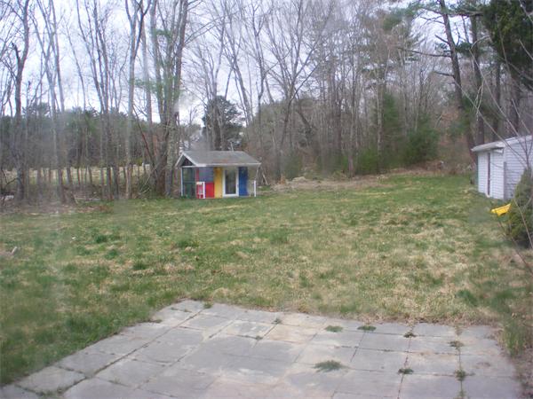 40 Flagg Swamp Road Freetown, MA 02717 - Photo 3 of 12 Gallery Image 3