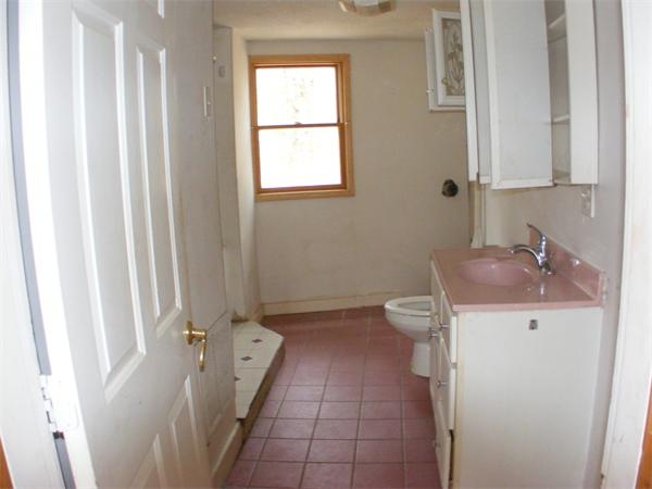 40 Flagg Swamp Road Freetown, MA 02717 - Photo 9 of 12 Gallery Image 9