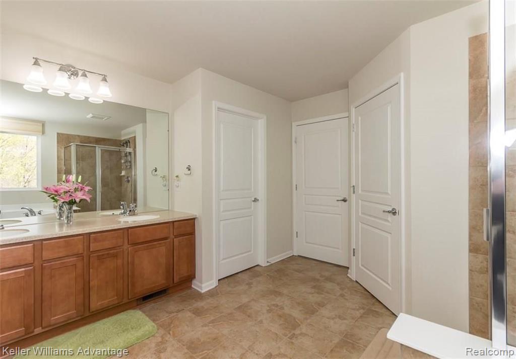 28319 Declaration Road Novi, MI 48377 - Photo 50 of 97