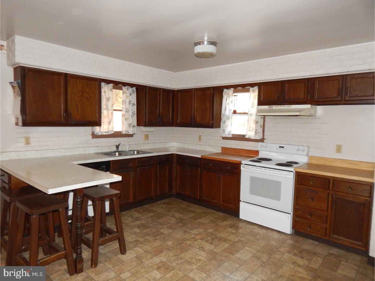 2 Goat Hill Road Boyertown, PA 19512 - Photo 4 of 15 Gallery Image 4