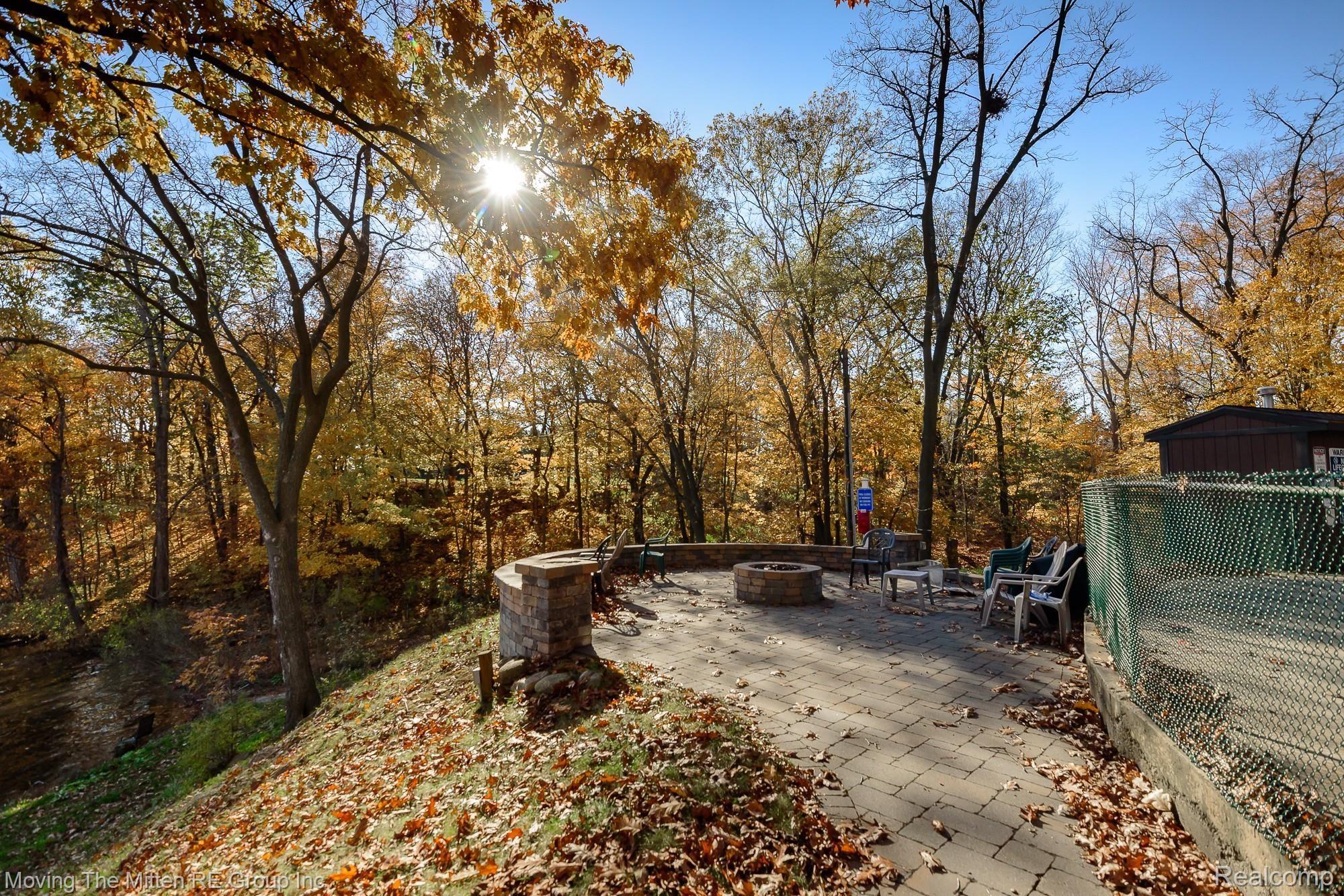 1734 South Grove Street, Unit B29 Ypsilanti, MI 48198 - Photo 9 of 35 9.jpg