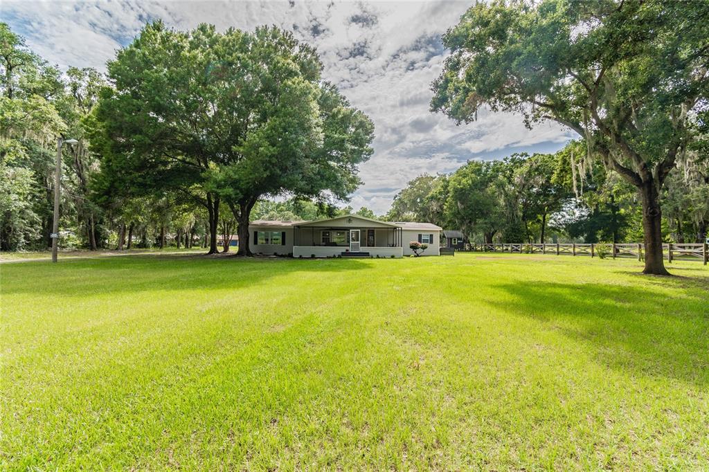 10109 Bryant Road Lithia, FL 33547 - Photo 1 of 1 Front View