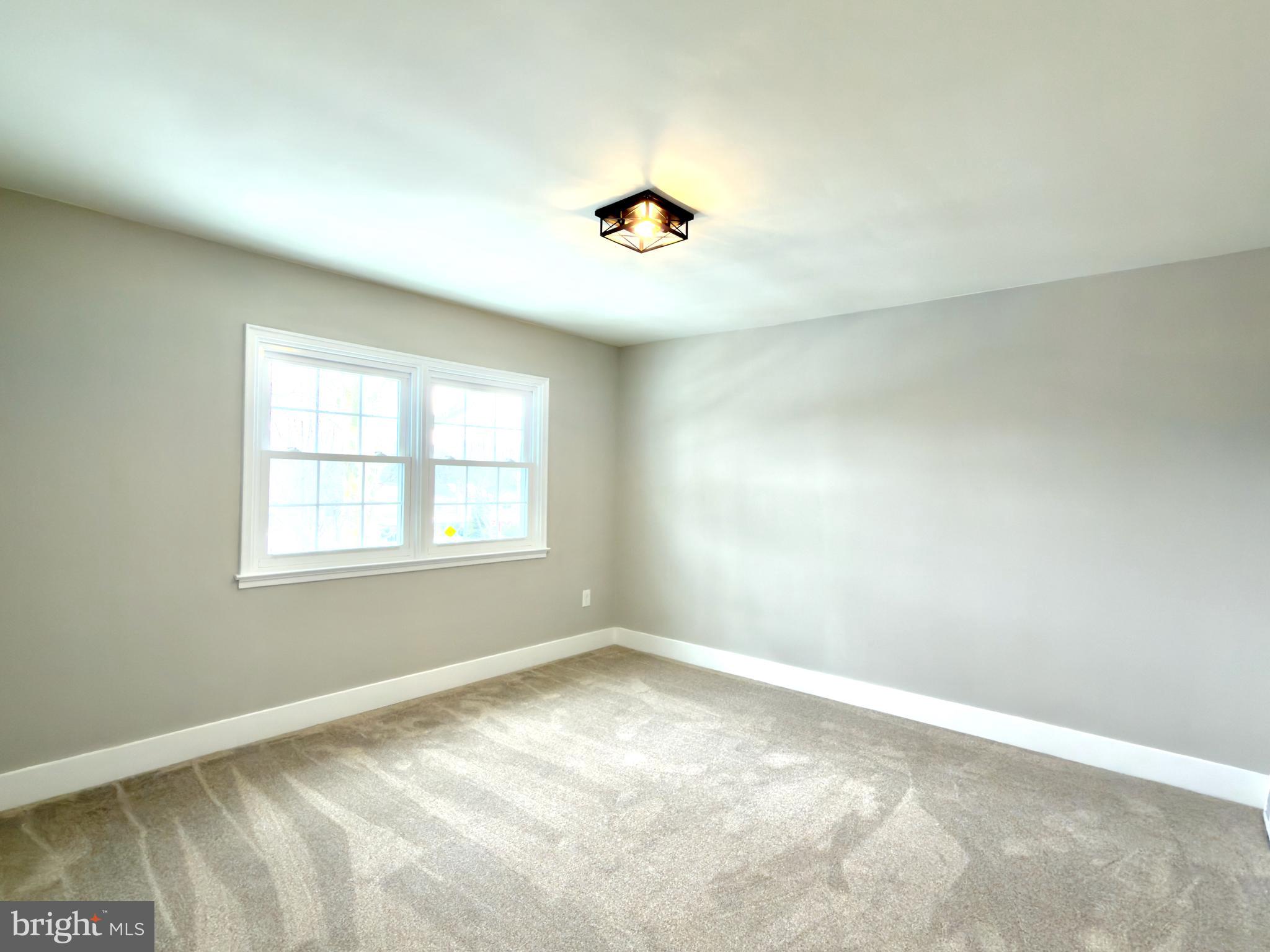 244 Sycamore Road Reading, PA 19611 - Photo 14 of 27 an empty room with a window