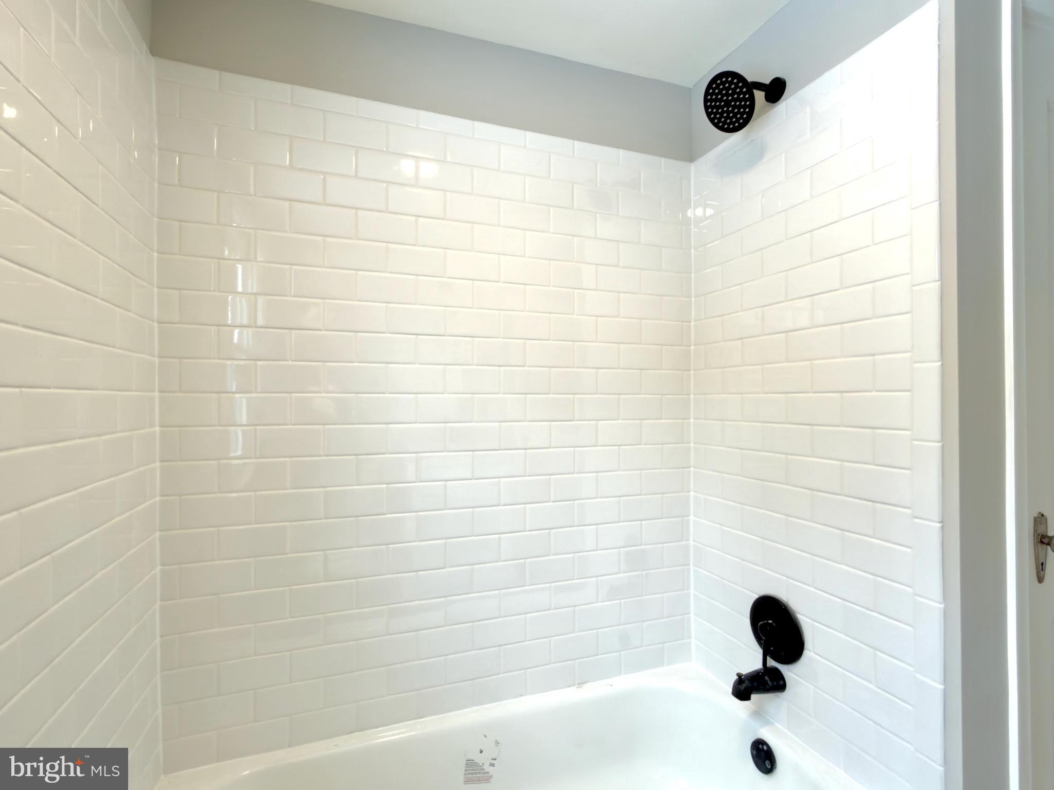 244 Sycamore Road Reading, PA 19611 - Photo 20 of 27 a bathroom with a shower